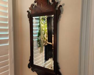 Hekman Mirror