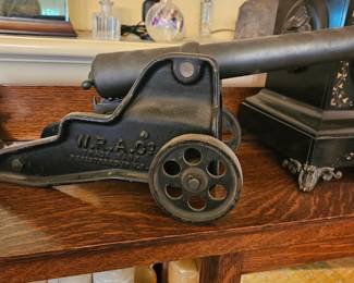 Winchester cannon