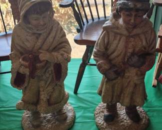 Boy and girl Angel figures
