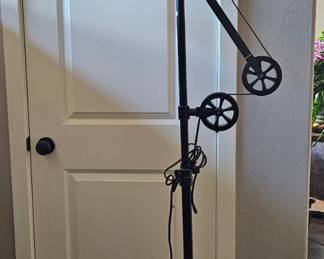 Industrial floor lamp