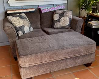 Grey loveseat and lg ottoman - matches sofa