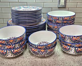 Dash of That dish set