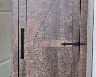 Barnwood look cabinet