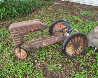  AMF Go-Trac pedal tractor