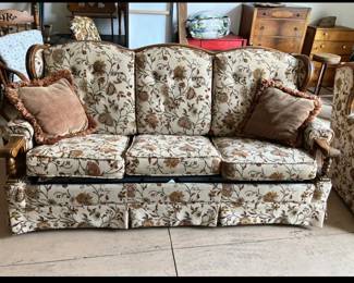 Custom Sleeper couch and chair- American Colonial – House of Maple and Pine Michigan 