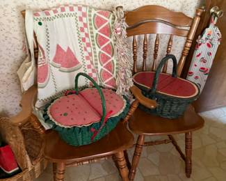 other chairs for kitchen table