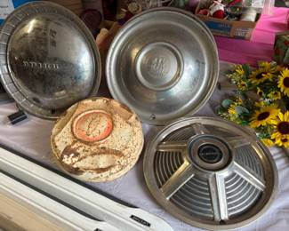hubcaps  