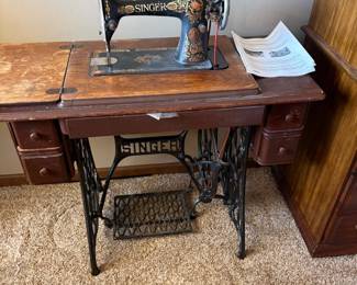 Singer Treadle machine