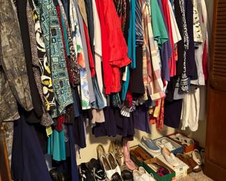 Women's clothing  sizes L to 3X, men and women shoes