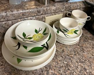 Dogwood dishes