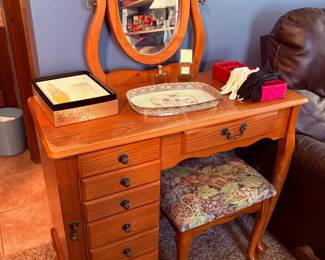 vanity with bench