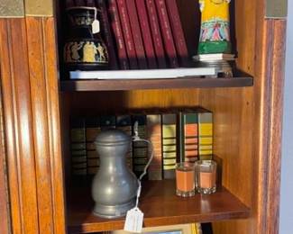 Tons of books Wildflower Lane Estate Sales Sugar Land -Southwest Houston Experts