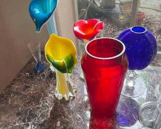 Colorful vases Wildflower Lane Estate Sales Sugar Land -Southwest Houston Experts