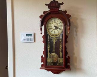 Working chiming clock Wildflower Lane Estate Sales Sugar Land -Southwest Houston Experts