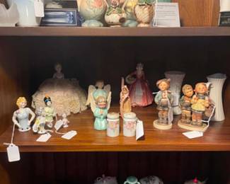 Vintage Vases and figurines from around the world Wildflower Lane Estate Sales Sugar Land -Southwest Houston Experts