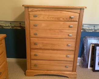Nice Dresser