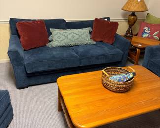 Mid-Century Modern Style Coffee Table