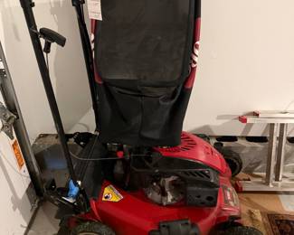 Toro Super Recycler SR4 Personal Pace Self-Propelled Lawn Mower