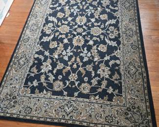 5x8' Rug with a backing piece