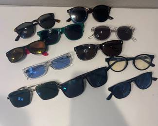 j ot of 11 Designer Sunglasses  Eyeglass Frames Including MVMT and Flora