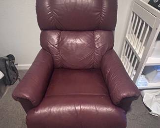 f Burgundy Leather Reclining Armchair  Manual Recliner
