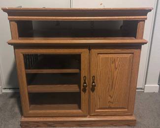 f Oak Media Storage Cabinet with Shelving  Locking Compartment