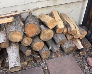 b YardCut Firewood Bundle
