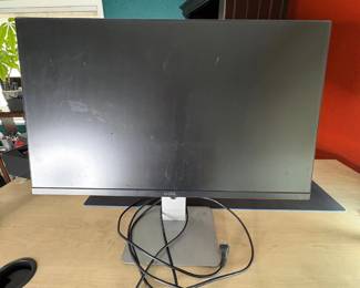 e Dell UltraSharp U2715HC 27inch Monitor