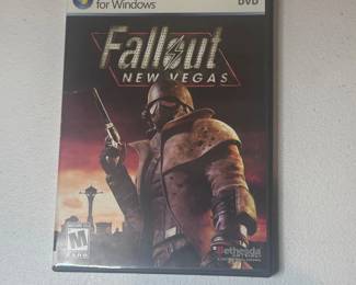 bb allout New Vegas PC DVD Game Complete w Case  Manual