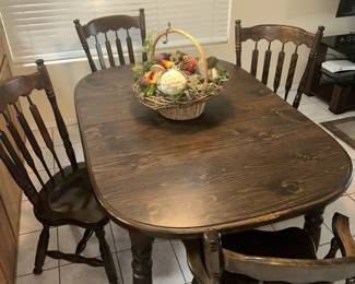 Dining Table & Chairs