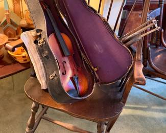 Antique violin