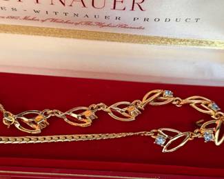 Gold necklace
