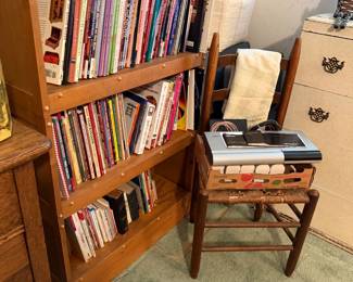 Book shelf, books, Radio