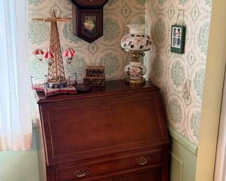 Antique chest / desk