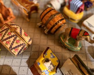 Limoges porcelain trinket box from France