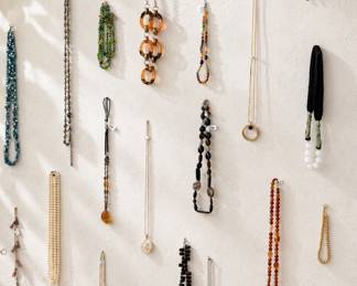 Stylish necklaces !! TONS!