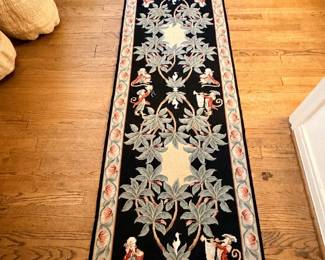 Gorgeous runner rug!