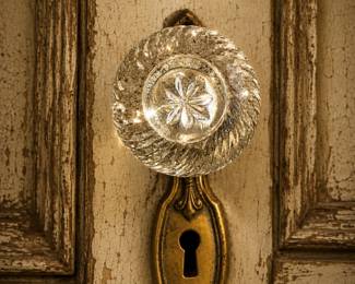 Vintage glass doorknobs/keyholes/door hardware! We have 7 sets!