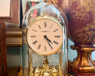 Howard Miller anniversary/dome clock - WORKS GREAT!
