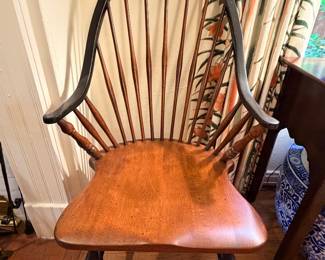 Amish style Windsor Arm Chair