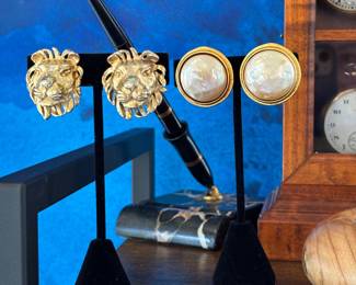 Huge selection of high end costume jewelry !