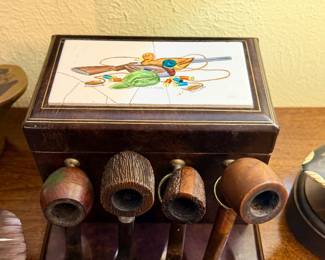 Tobacciana Vintage Pipe Box with Ceramic Lid (small crack)