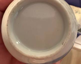 Blue and White Porcelain Sugar Bowl and Creamer Set second image