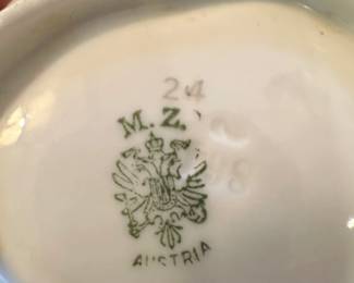 M.Z. Austria Scalloped Bowl third image