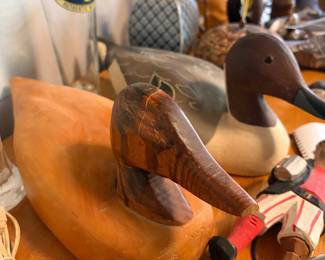 WOODEN CARVED DUCKS