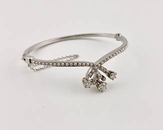 14k white gold and diamond bracelet