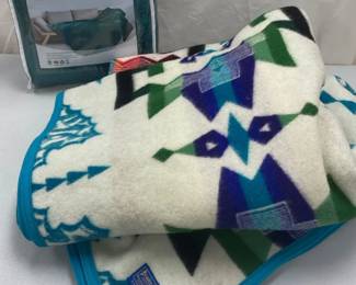 Pendleton Beaver State Wool Blanket And Electric Throw Blanket