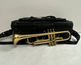 King 601 Trumpet with Soft Case