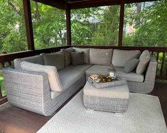 Sirio Urban 5 Piece Modular Seating (LAF/RAF Loveseat - 35"D x 57"W x 28" Back Height | Center Seat - 35"W x 35"D x 28" Back Height) with Ottoman (27"W x 25"D x 16" Height)