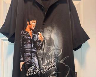 Vintage Dragonfly Clothing "Elvis Presley" Button-down T-Shirt Size L